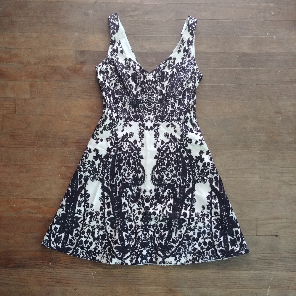 Karen Millen Black and White Velvet Floral Dress